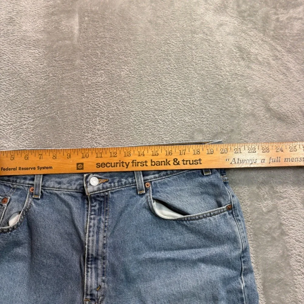 Vintage Y2K Levi's 550 Jeans Men 40x30 Light Wash‎ Relaxed Fit Tapered Denim